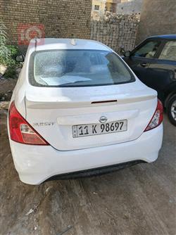 Nissan Sunny